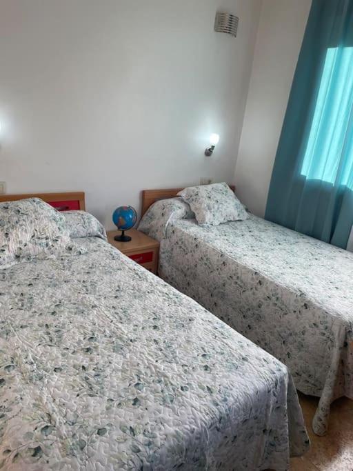Chalet Casa Con Piscina En Arbo Vigo エクステリア 写真