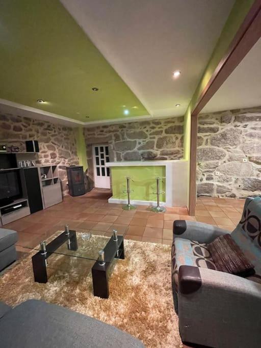 Chalet Casa Con Piscina En Arbo Vigo エクステリア 写真